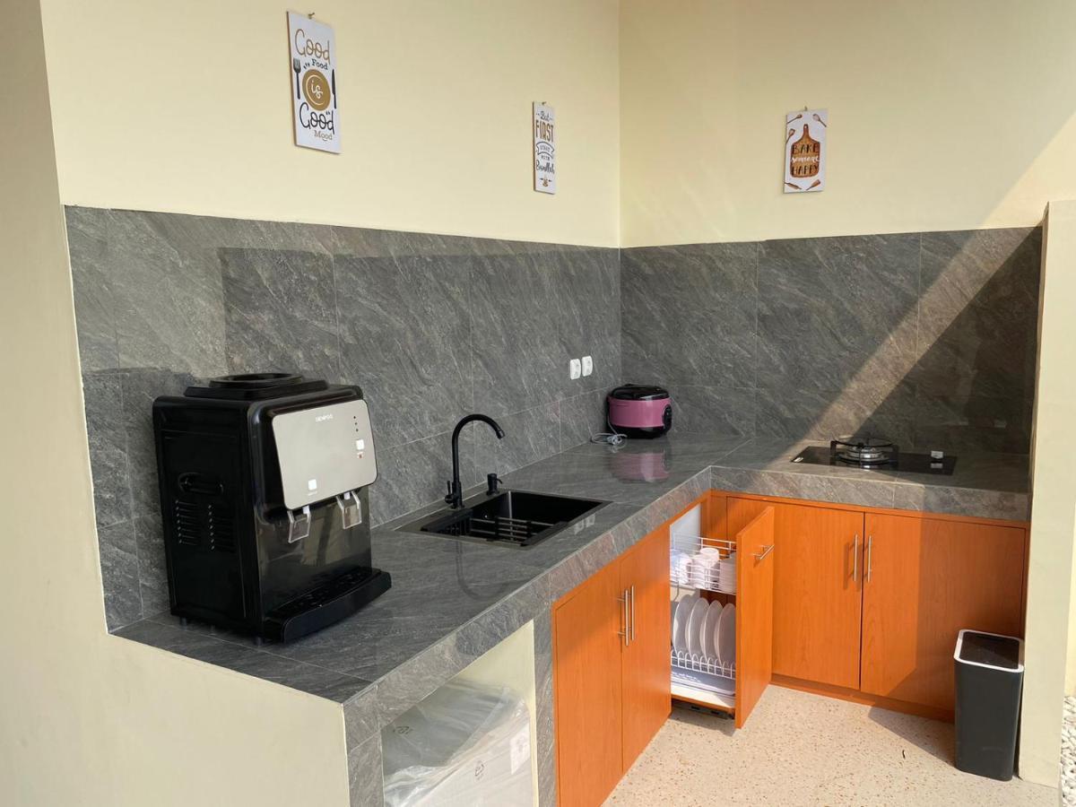 Azalea Room By The Anp Villas Cikundul Екстериор снимка